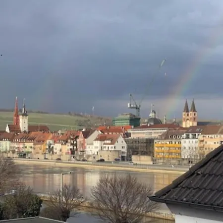 Wunderschoene Stadtwohnung *