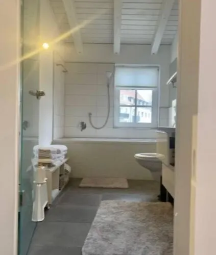 Wunderschoene Stadtwohnung דירה *